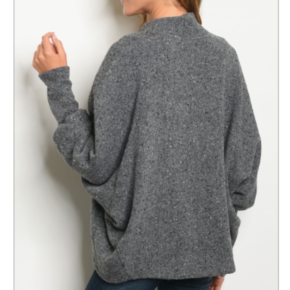  VAVA by Joy Han Gray Puff Sleeve Cardigan - Picture 2 of 2